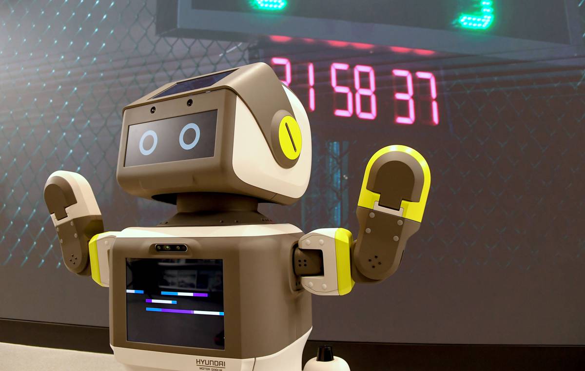 Hyundai introduces Humanoid Robot for automated customer service