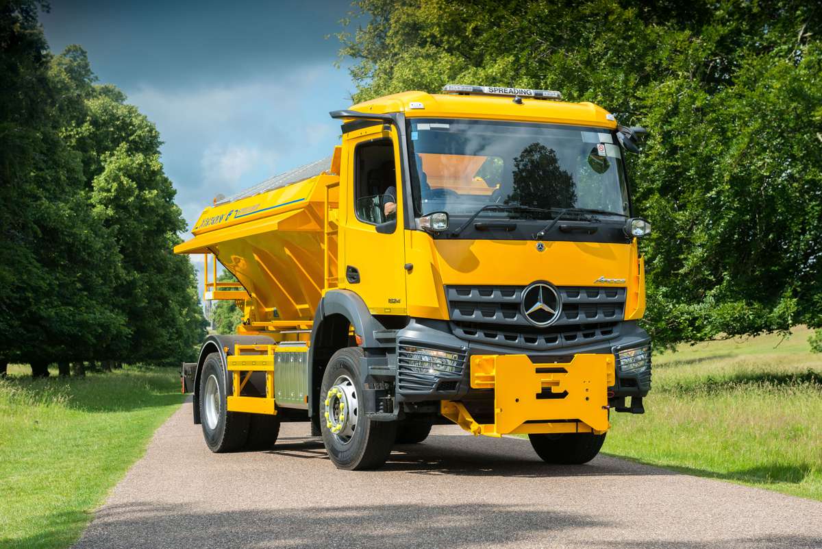 MirrorCam tech from Mercedes-Benz makes Econ Engineering Gritters even safer