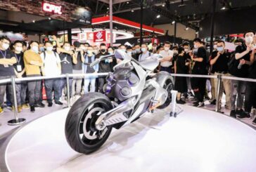 X-IDEA launches XCELL fuel-cell concept motorcycle with variable riding position