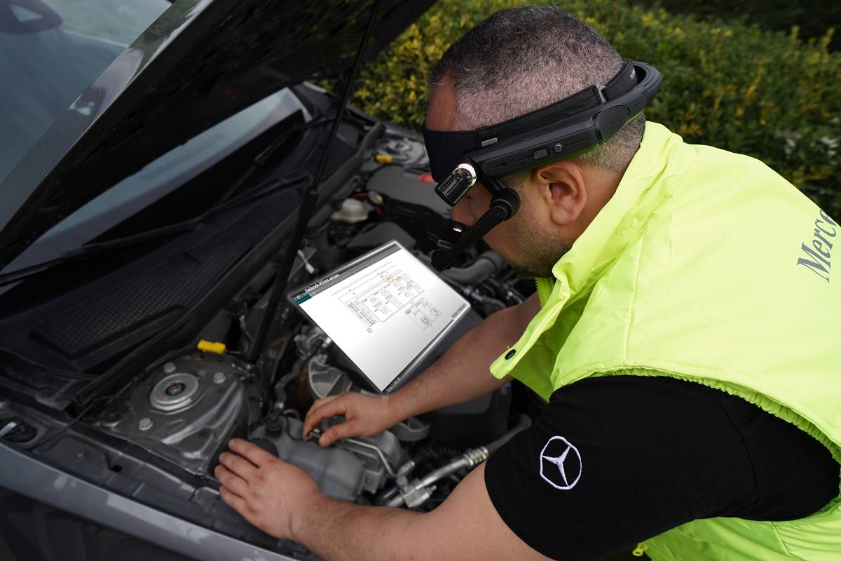 Mercedes-Benz Turkey deploys RealWear Technology across 56 Service Centres