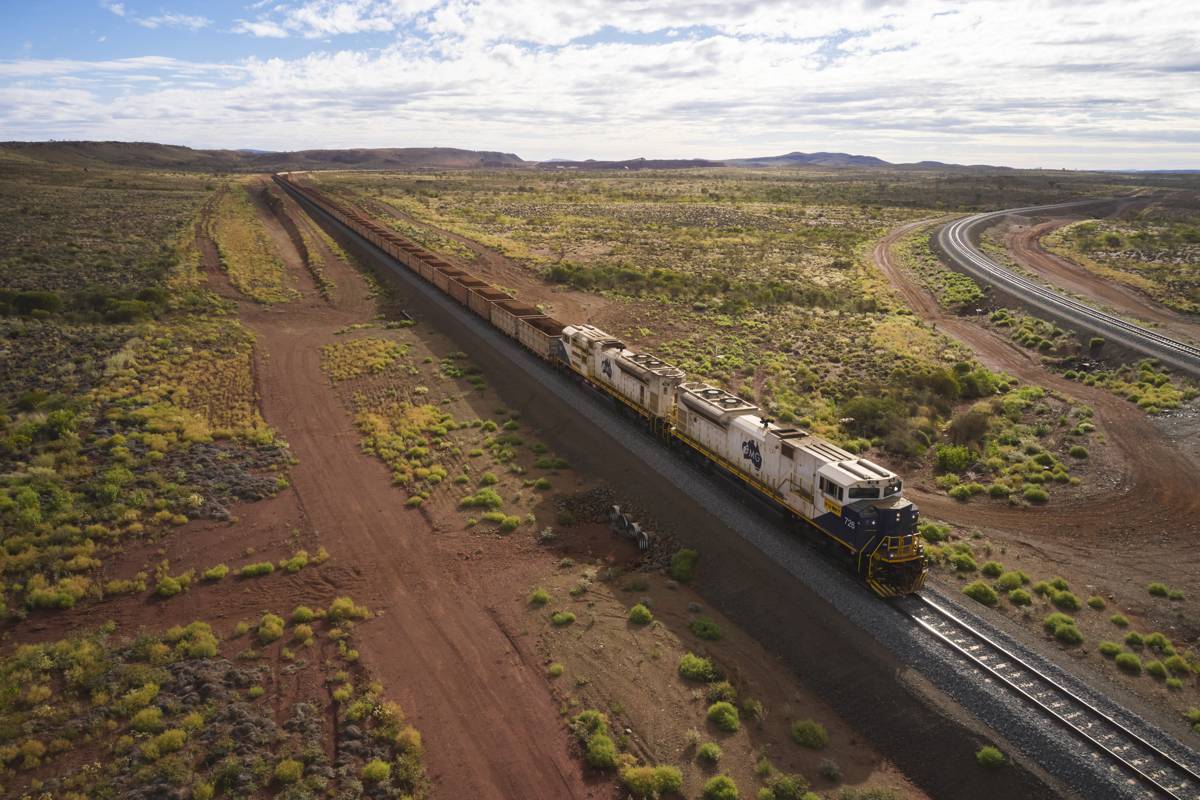 Fortescue acquires Williams Advanced Engineering and announces the Infinity Train