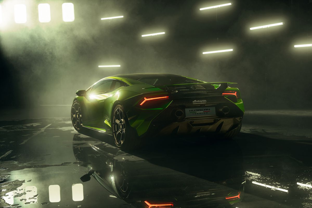 Lamborghini Huracán Tecnica designed and engineered for the best of both worlds