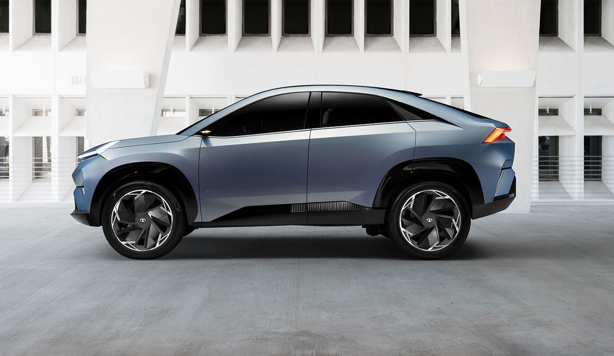 Tata drives the Evolution of the Electric SUV with the CURVV Concept