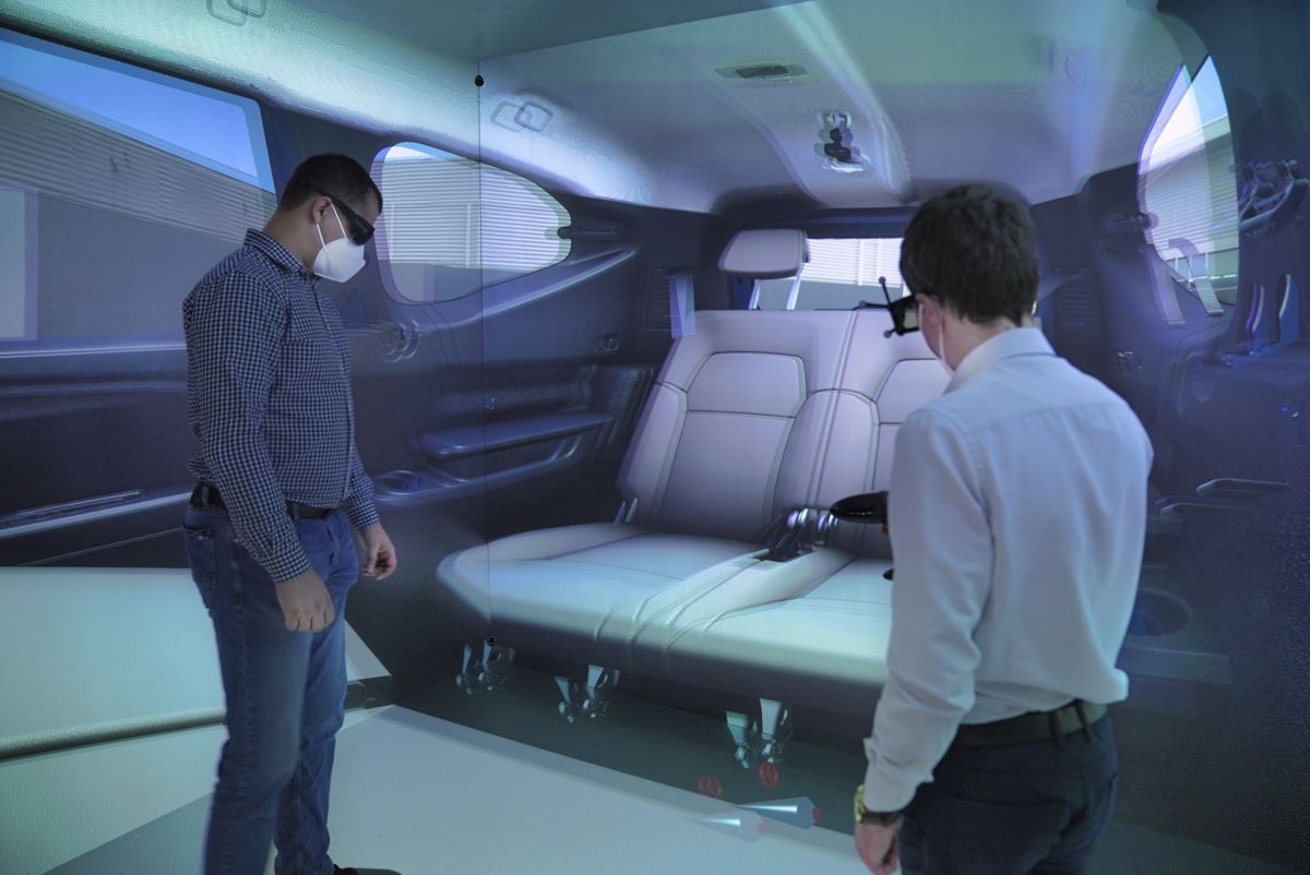 Dacia's Cave Automatic Virtual Environment helps design the new Jogger