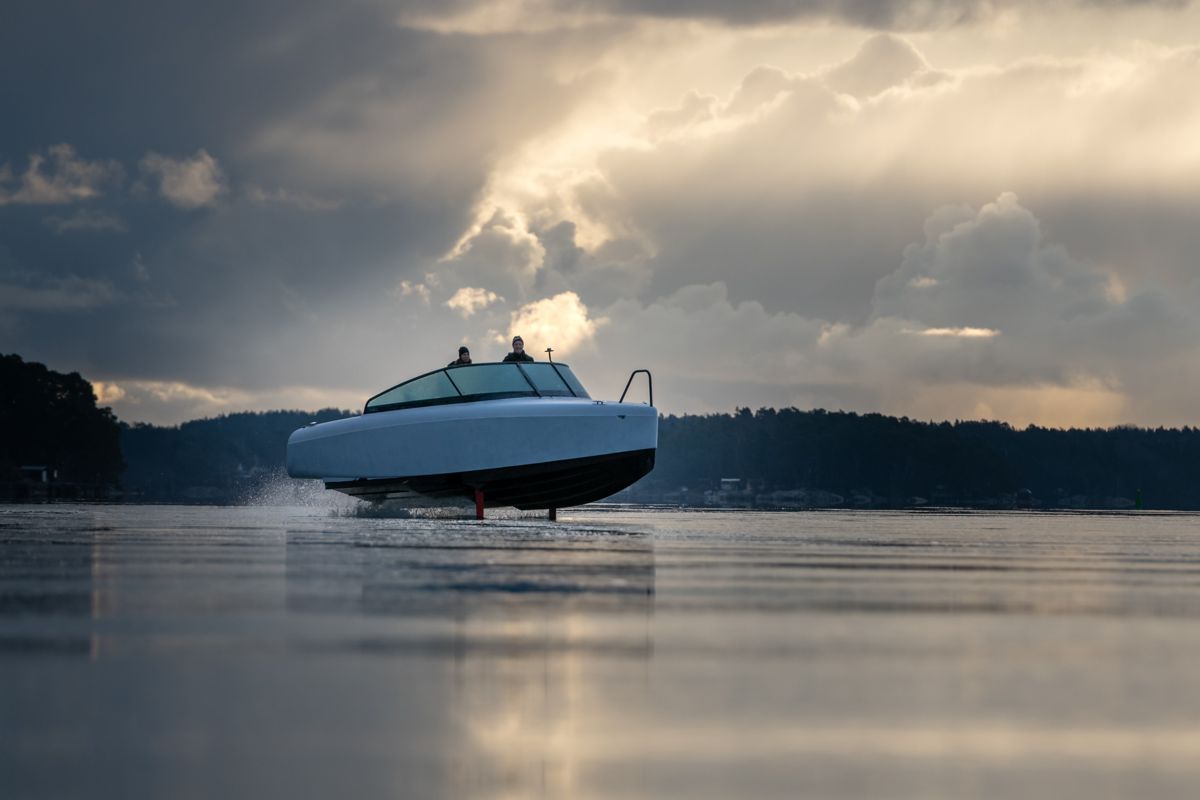Candela electric hydrofoils to be powered with Polestar Batteries